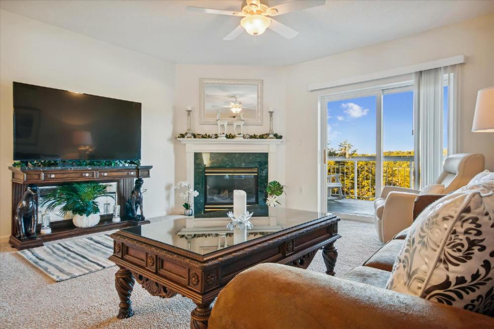 Whispering Pines 124